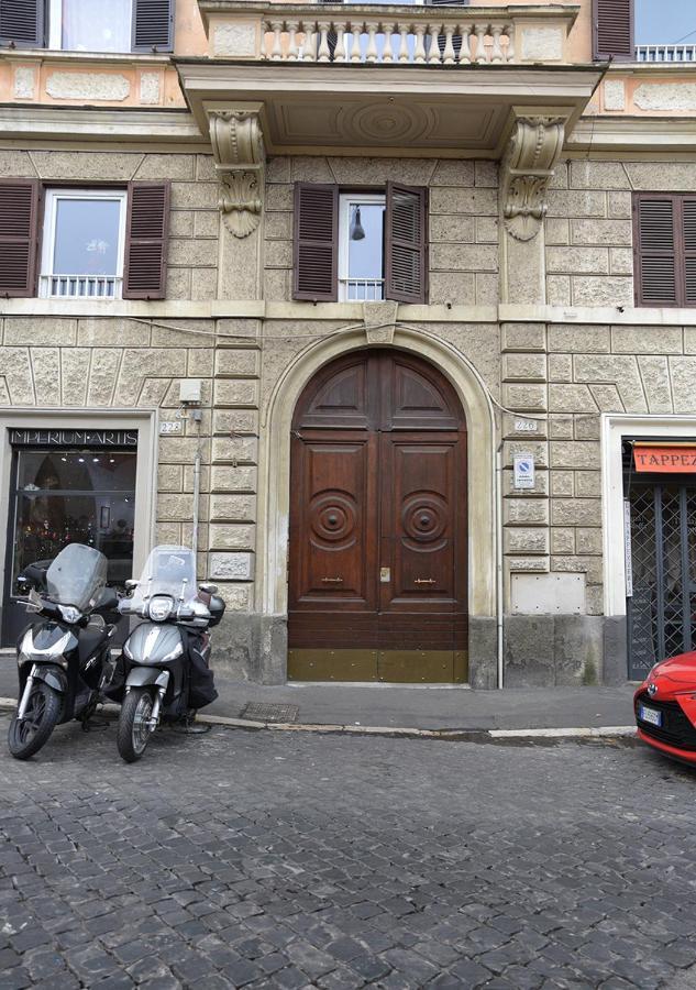 Gh Colosseum Rome Luaran gambar